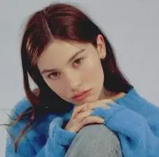 Gracie Abrams