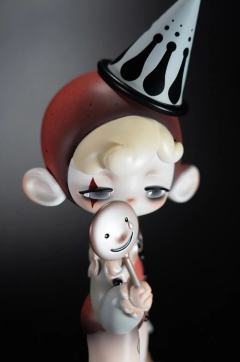 小丑乐园-资料图