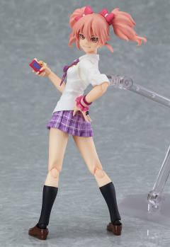 figma#EX-014 城崎美嘉 -资料图