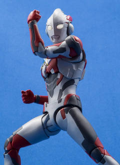 SHF 艾克斯奥特曼 哥莫拉裝甲-资料图
