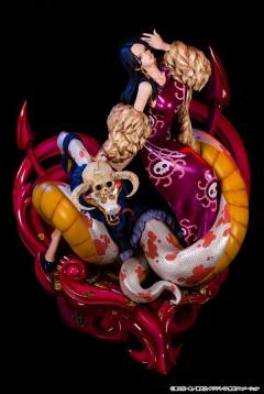 One Piece Log Collection Statue 波雅·汉库克 萨罗梅 