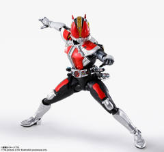 SHF 真骨雕 假面骑士电王 圣剑/圣枪形态-资料图