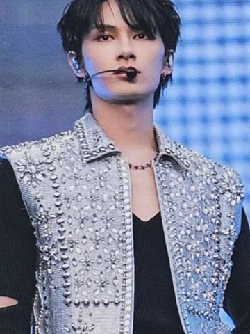 follow again电影卡3.0俊