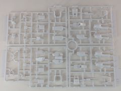 EG GAT-X105 强袭高达 轻装 Ver.-资料图