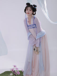 花影-资料图