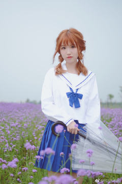 白菊 中间服-资料图