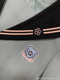 紀枝中·六色水手领西服-资料图