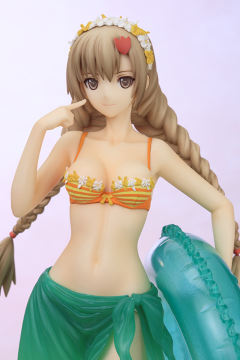 Shining Beach Heroines 亚蜜儿‧玛娜芙蕾雅-资料图