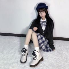 黑猫派对·马丁靴-资料图