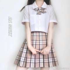 小奶熊