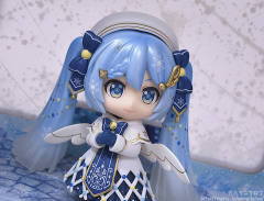 粘土人 #1539 初音未来 雪初音 2021 Glowing Snow Ver.-资料图