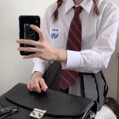 本佐中·衬衫-资料图