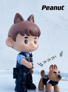 皮皮警卫队-资料图