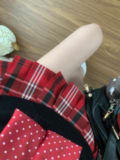 红莓浆果·格裙-资料图