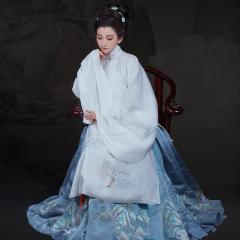 白鹭归-资料图