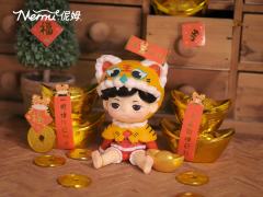 虎年抱财-坐姿小老虎-资料图