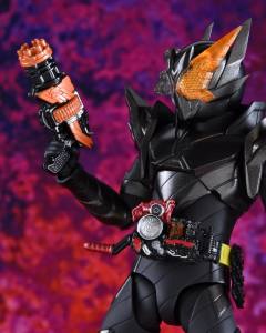 SHF <假面骑士> 假面骑士Build RabbitTank Hazard Form-资料图