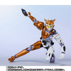 SHF 假面骑士Valkyrie Rushing Cheetah-资料图