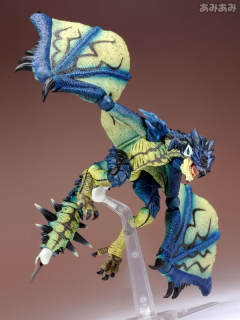 Revoltech リオレウス Azure-资料图