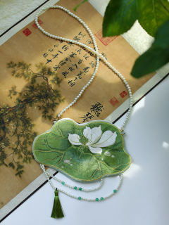 荷花包-资料图