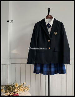 2020基础款西服-资料图