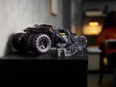 76240 蝙蝠战车 Tumbler-资料图