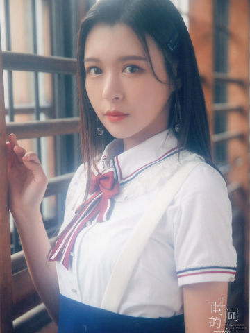 张语格 时间的歌海报内封