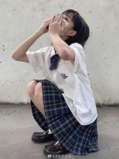 平平无奇·衬衫-资料图