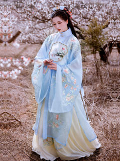 三月桃花-资料图