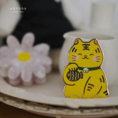 虎吉胸针-资料图