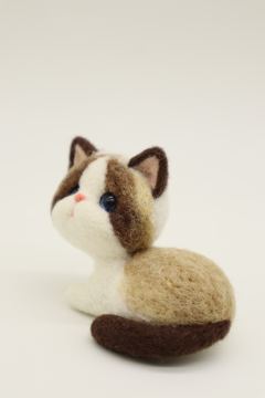 迷你屁屁猫（卧姿）-资料图