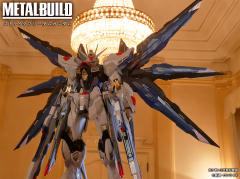 METAL BUILD 强袭自由高达 初版+光翼+封套-资料图
