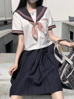 椿花女高 夏服-资料图