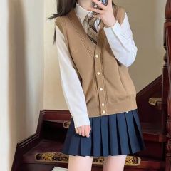 菁山女院马甲-资料图