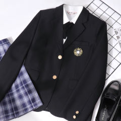 十三色两粒扣西服-资料图