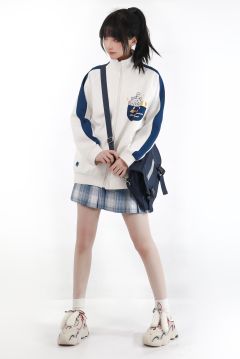 运动棒球服外套-资料图