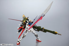 ROBOT魂 GAT-X105 强袭高达 GAT-X105+AQM/E-YM1 完美强袭高达-资料图