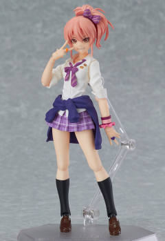 figma#EX-014 城崎美嘉 -资料图