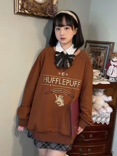 哈利波特联名款卫衣-资料图