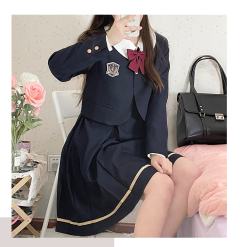 安莉丝女子学院·套装-资料图