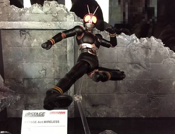 SHF 假面骑士BLACK Light-up ver.