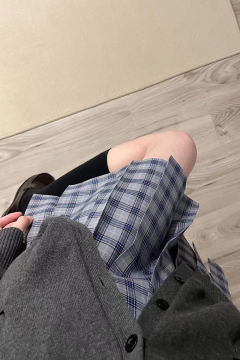圆珠笔 格裙-资料图