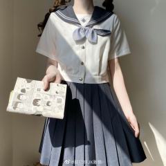 灰桜私立·水手服-资料图