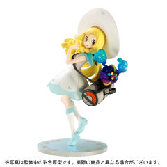 Pokémon Center Original Figure 科斯莫古 莉莉艾 -资料图