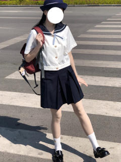 小泉野中·水手服-资料图
