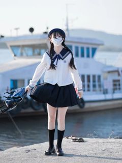 栗野丘·衬衫-资料图