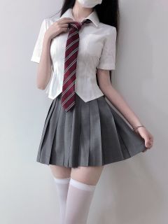 甜味少女·衬衫-资料图