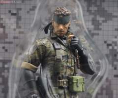 Ultra Detail Figure 裸蛇 -资料图