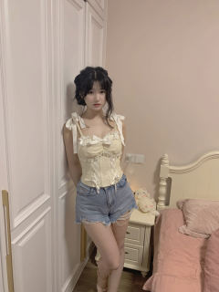 闪闪发光的小贝妮-资料图