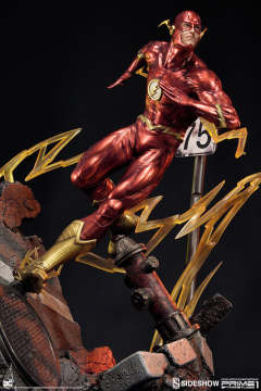 Flash The New52!-资料图